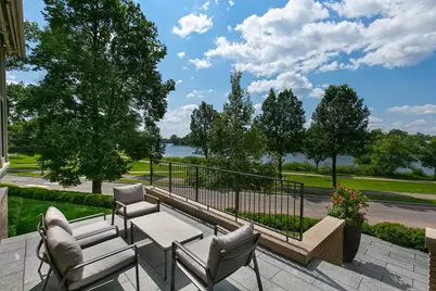 2119 E Lake Of The Isles Parkway, Minneapolis, MN 55405 - Photo 2