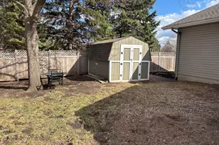 503 Adobe Rd, Marshall, MN 56258 - Photo 6