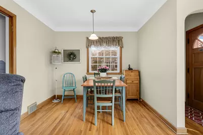 743 Arlington Avenue W, Saint Paul, MN 55117 - Photo 8