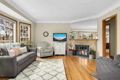 743 Arlington Avenue W, Saint Paul, MN 55117 - Photo 2