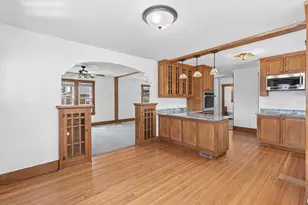 816 1st St SW, Faribault, MN 55021 - Photo 4