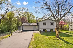 440 Queenan Ave S, Lakeland, MN 55043 - Photo 1