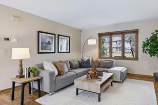 2850 Alvarado Ln N, Plymouth, MN 55447 - Photo 20