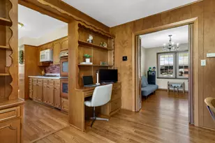 3020 Woodlark Ln, Eagan, MN 55121 - Photo 8