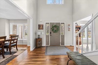 139 Ridge Way, Mahtomedi, MN 55115 - Photo 2