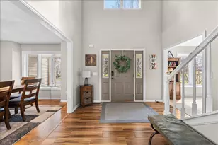 139 Ridge Way, Mahtomedi, MN 55115 - Photo 2