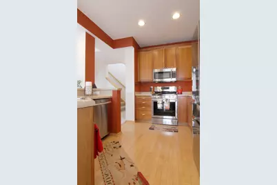 15561 Dunraven Drive, Apple Valley, MN 55124 - Photo 8