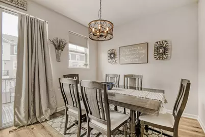 2214 Gateway Curve, North Saint Paul, MN 55109 - Photo 8