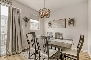 2214 Gateway Curv, North Saint Paul, MN 55109 - Photo 8