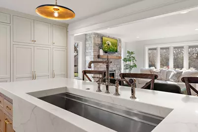 2741 Crescent Ridge Road, Minnetonka, MN 55305 - Photo 4