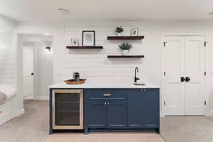 2741 Crescent Ridge Rd, Minnetonka, MN 55305 - Photo 32