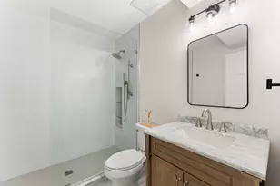 2741 Crescent Ridge Rd, Minnetonka, MN 55305 - Photo 36