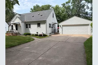 2663 16th Avenue E, North Saint Paul, MN 55109 - Photo 10