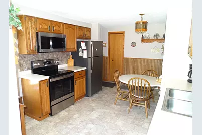 127 S 2nd Street, Barron, WI 54812 - Photo 6