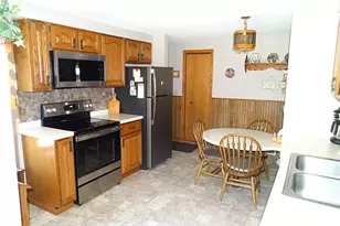 127 S 2nd St, Barron, WI 54812 - Photo 6