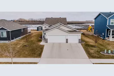 [Address not provided], Moorhead, MN 56560 - Photo 2