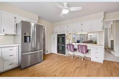 1566 Sumter Avenue N, Golden Valley, MN 55427 - Photo 10