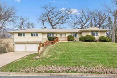 1566 Sumter Avenue N, Golden Valley, MN 55427 - Photo 1
