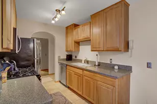 7300 York Ave S, Edina, MN 55435 - Photo 10