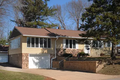 2665 Maryland Avenue E, Maplewood, MN 55119 - Photo 1