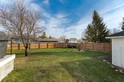 517 Center Avenue S, Hayfield, MN 55940 - Photo 26