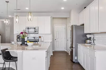 11335 Brookview Road, Woodbury, MN 55129 - Photo 12