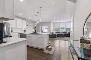 11335 Brookview Rd, Woodbury, MN 55129 - Photo 8