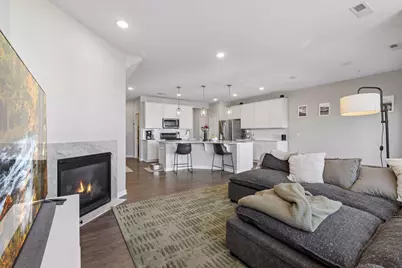 11335 Brookview Road, Woodbury, MN 55129 - Photo 16