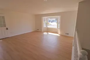 303 Haskell St E, West Saint Paul, MN 55118 - Photo 14