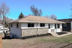 303 Haskell St E, West Saint Paul, MN 55118 - Photo 2
