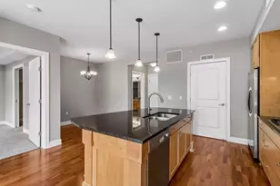 1060 Grand Ave, Saint Paul, MN 55105 - Photo 14