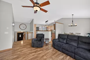 3767 13th Ave SW, Rochester, MN 55902 - Photo 4