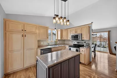 3767 13th Avenue SW, Rochester, MN 55902 - Photo 8