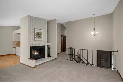 132 W Eagle Lake Drive, Maple Grove, MN 55369 - Photo 4