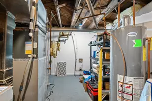 1523 Queen Ave N, Minneapolis, MN 55411 - Photo 24