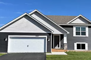 1655 Shasta Dr, Shakopee, MN 55379 - Photo 1