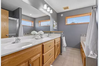 20590 Hartford Way, Lakeville, MN 55044 - Photo 22