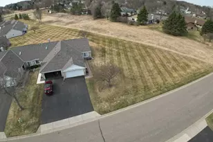 7521 Ojibway Park Rd, Woodbury, MN 55125 - Photo 1