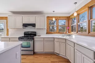 13368 382nd St, Lindstrom, MN 55045 - Photo 10