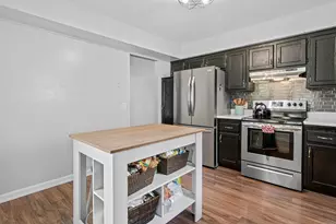 4650 Mackubin St, Shoreview, MN 55126 - Photo 4