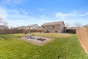 5421 Florence Dr NW, Rochester, MN 55901 - Photo 2