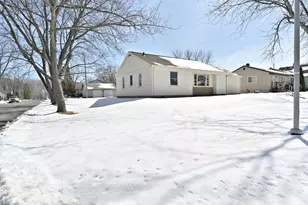 3002 6th Ave E, Hibbing, MN 55746 - Photo 22