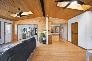 635 Shryer Ave W, Roseville, MN 55113 - Photo 16