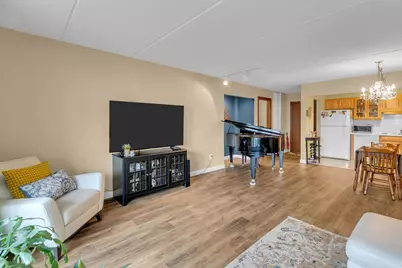 10401 Cedar Lake Road #405, Hopkins, MN 55305 - Photo 10