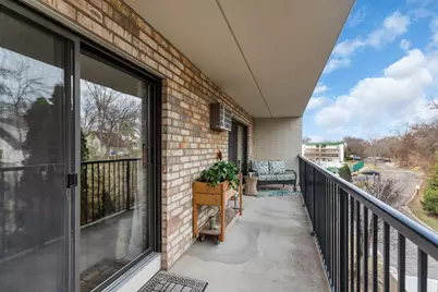 10401 Cedar Lake Road #405, Hopkins, MN 55305 - Photo 22