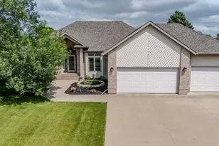2804 32nd St S, Fargo,  58103 - Photo 4