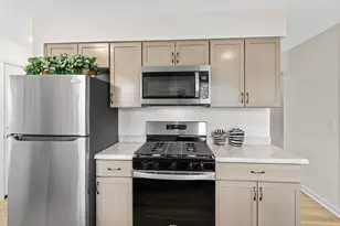 5736 40th Ave S, Minneapolis, MN 55417 - Photo 2