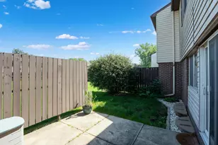 3945 18th Ave NW, Rochester, MN 55901 - Photo 8