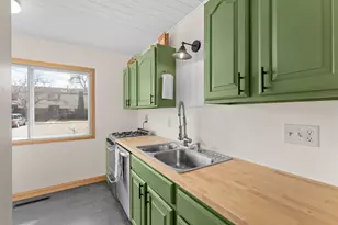3945 18th Ave NW, Rochester, MN 55901 - Photo 10
