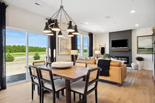 15014 Askeaton Pl, Rosemount, MN 55068 - Photo 2